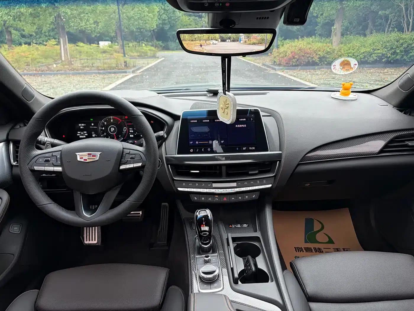 2023 Cadillac CT5 28T Platinum Edition — миниатюра 7