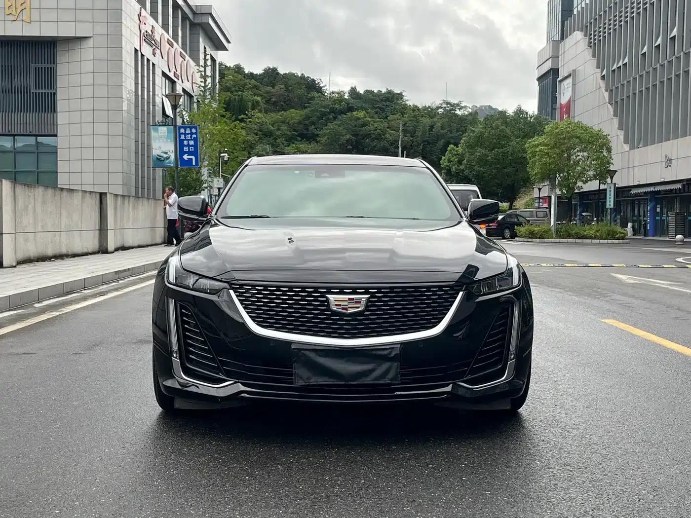 2023 Cadillac CT5 28T Luxury (Standard Edition) — миниатюра 2