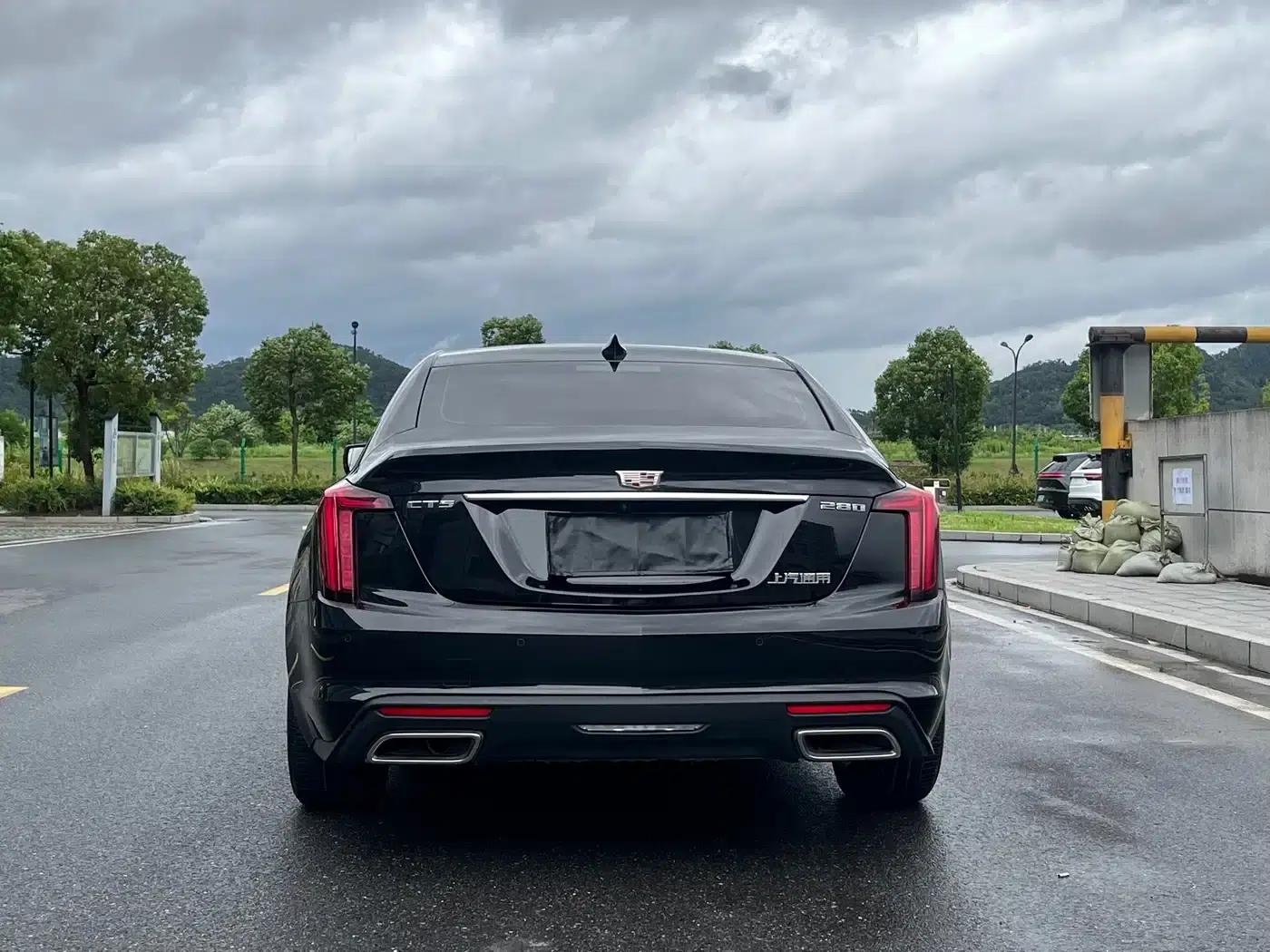 2023 Cadillac CT5 28T Luxury (Standard Edition) — миниатюра 5