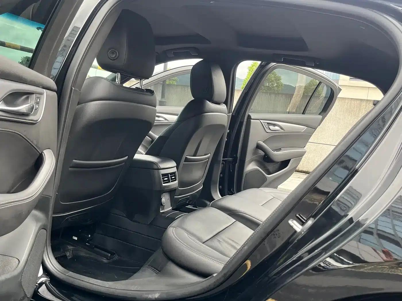 2023 Cadillac CT5 28T Luxury (Standard Edition) — миниатюра 9