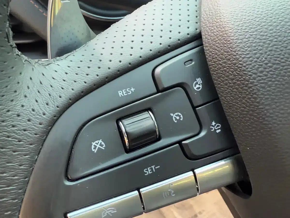 Cadillac CT5 2021 28T Platinum Sport — миниатюра 17