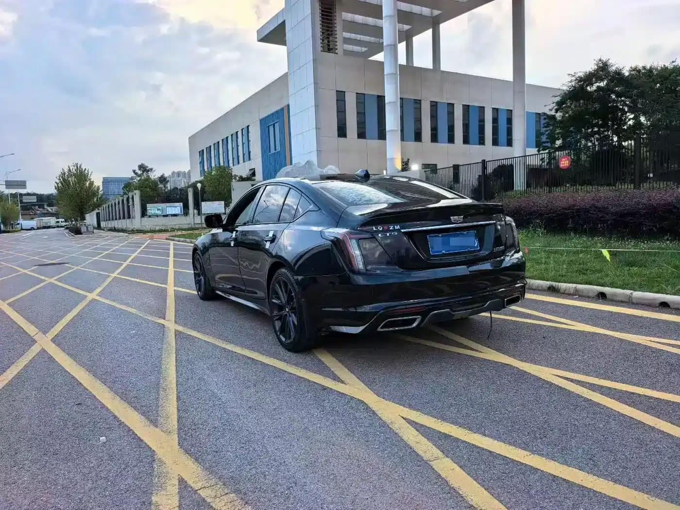 Cadillac CT5 2021 28T Platinum Sport — миниатюра 3