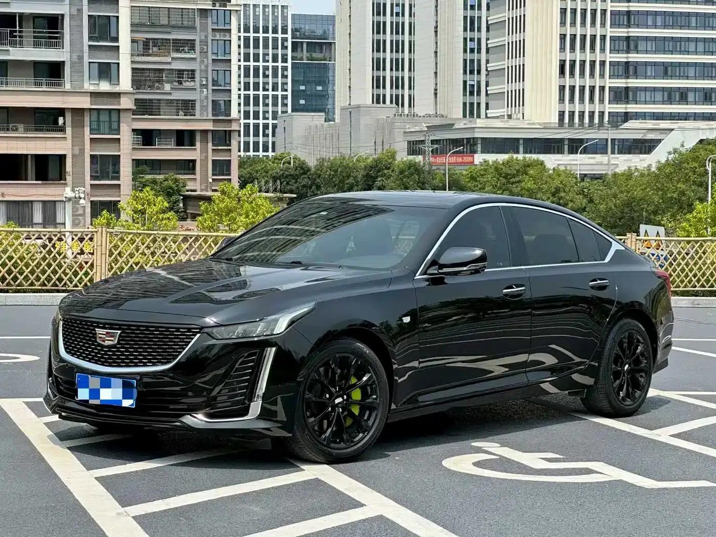 2022 Cadillac CT5 28T Premium — миниатюра 1