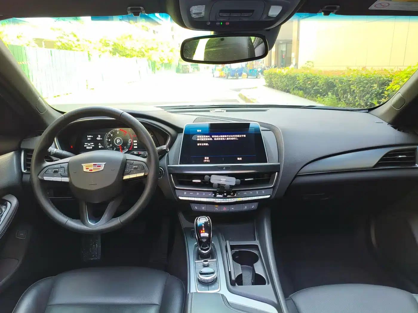 2023 Cadillac CT5 28T Luxury (Standard Edition) — миниатюра 12
