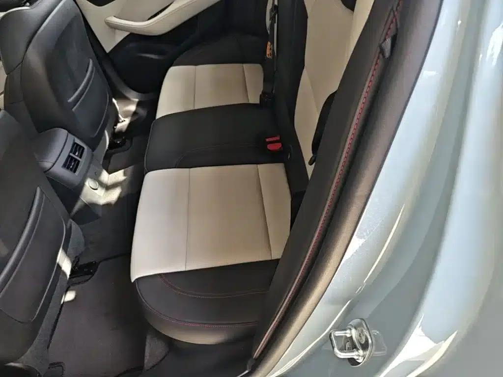 2025 Cadillac CT5 28T Track Performance Edition — миниатюра 17