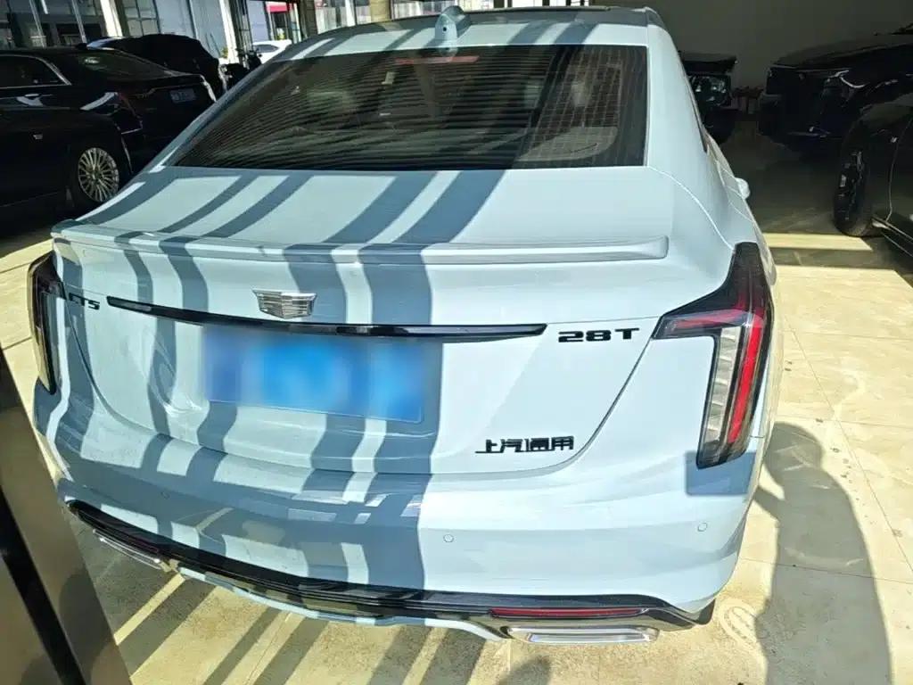2025 Cadillac CT5 28T Track Performance Edition — миниатюра 6