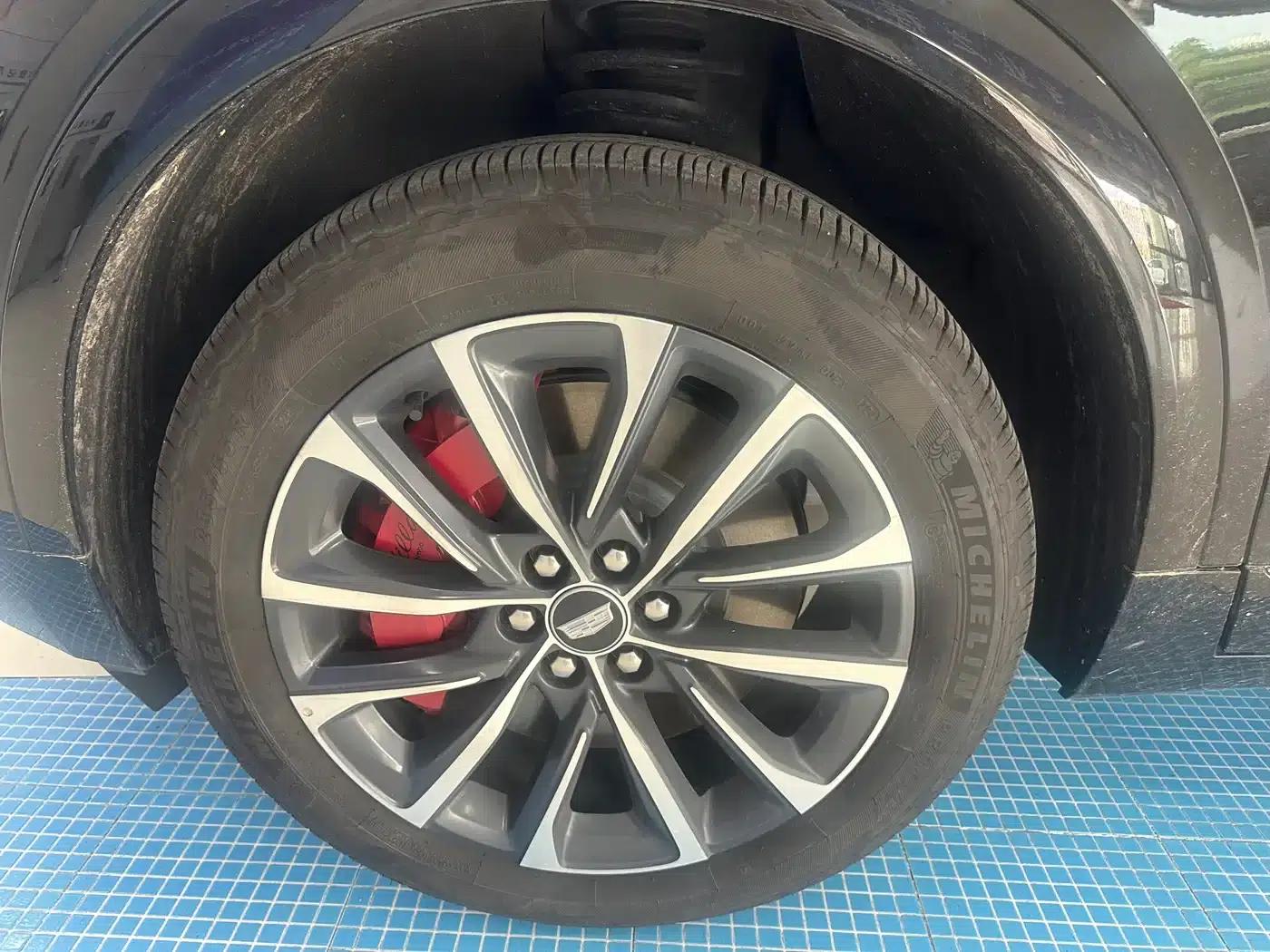 Cadillac XT5 2025 2.0T Premium — миниатюра 9