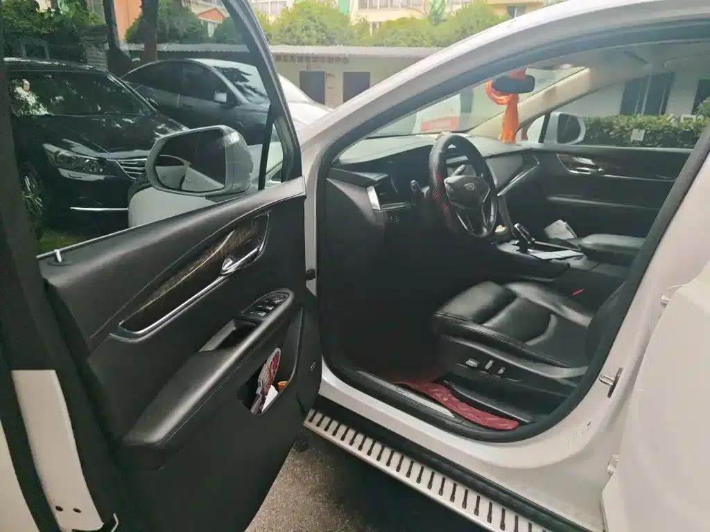 Cadillac XT5 2016 28T AWD Luxury — миниатюра 12