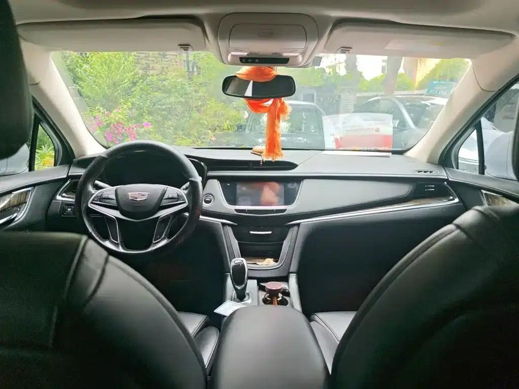 Cadillac XT5 2016 28T AWD Luxury — миниатюра 5