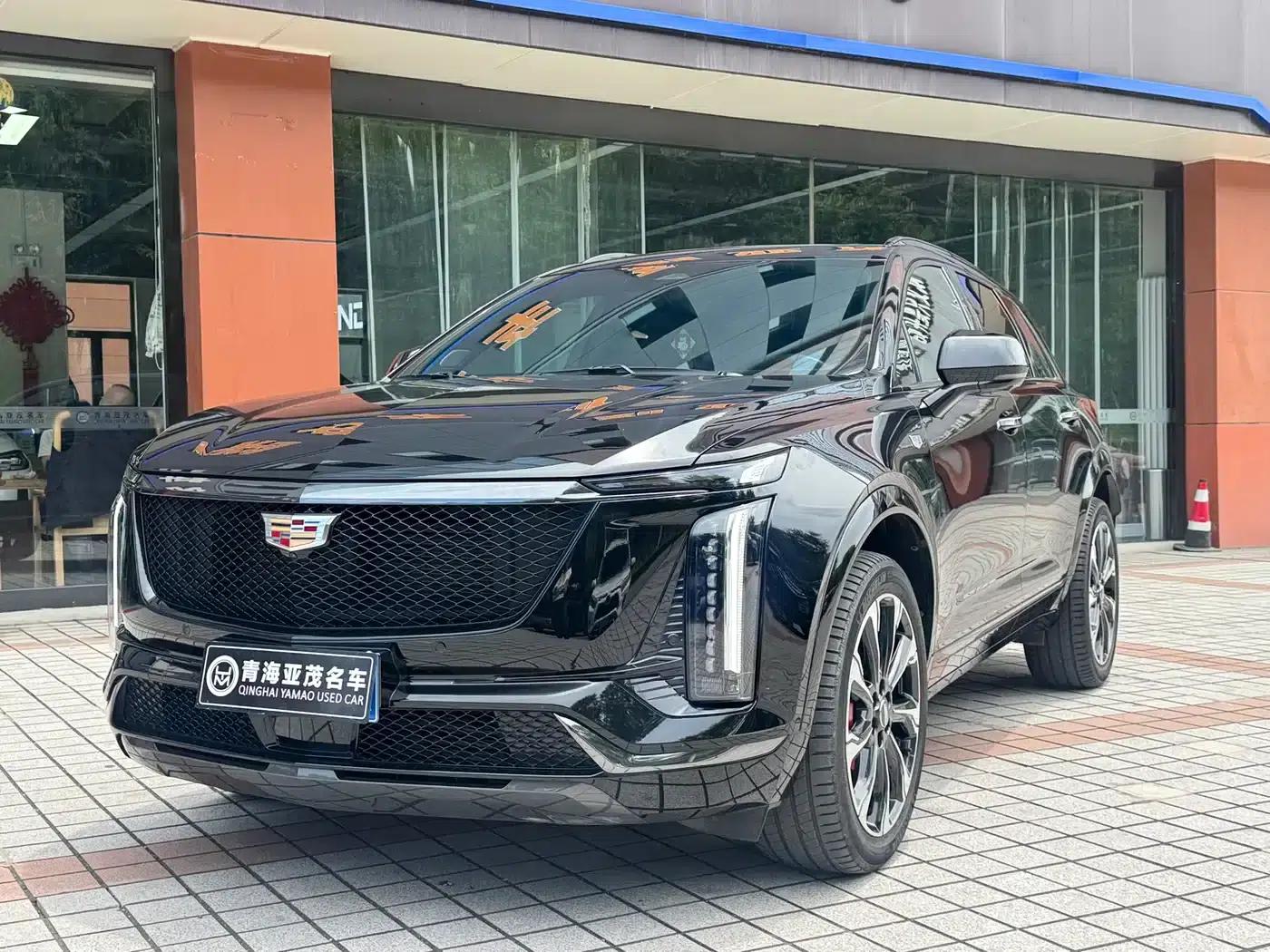 Cadillac XT5 2025 2.0T Platinum Edition — миниатюра 1