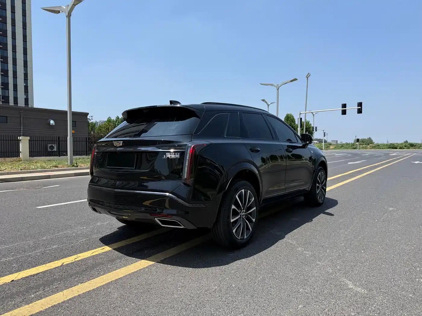 Cadillac XT5 2026 2.0T Premium — миниатюра 11
