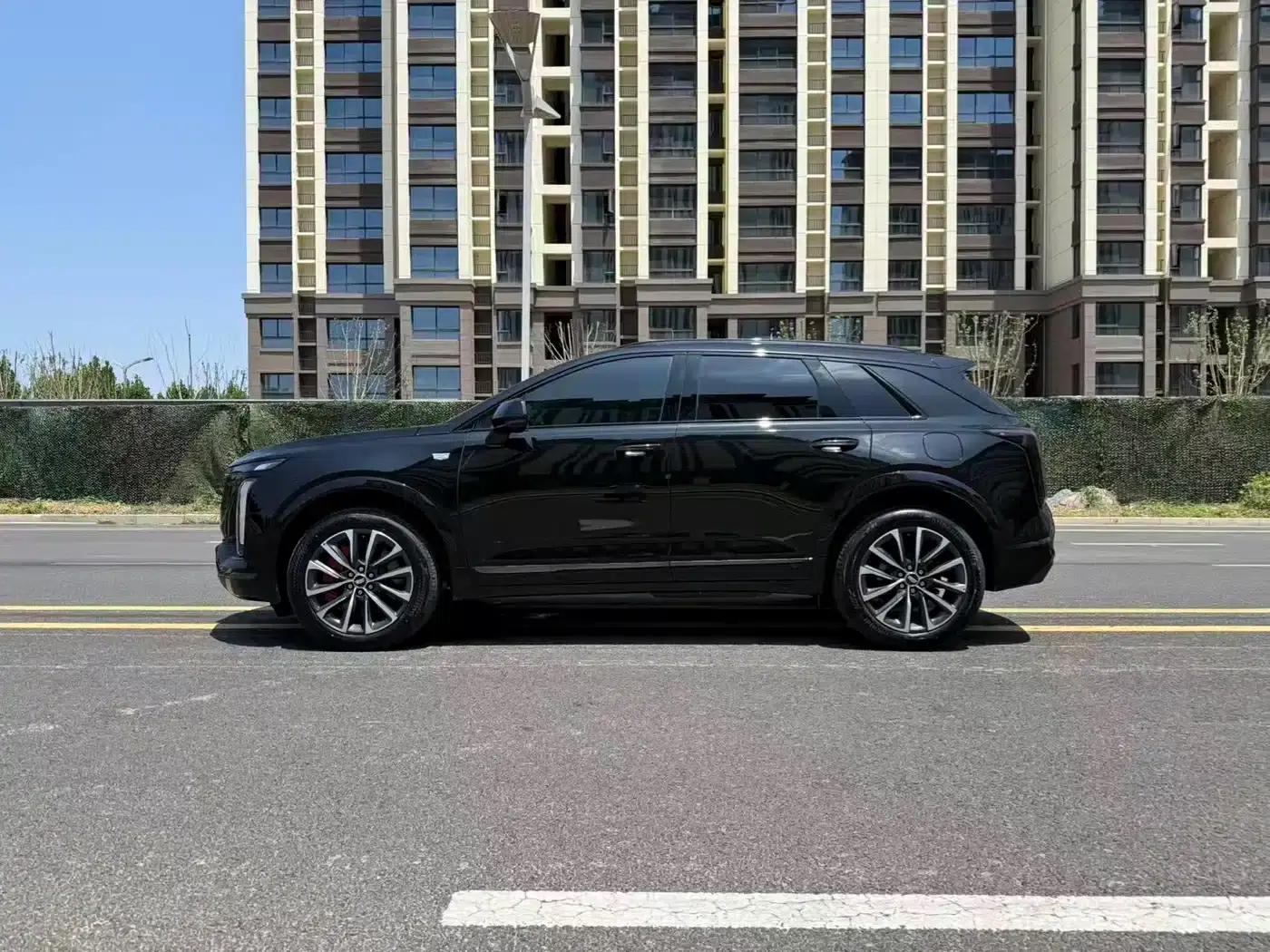Cadillac XT5 2026 2.0T Premium — миниатюра 4