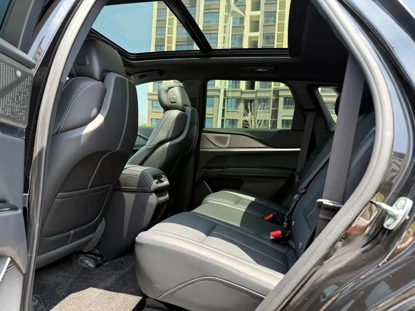 Cadillac XT5 2026 2.0T Premium — миниатюра 7