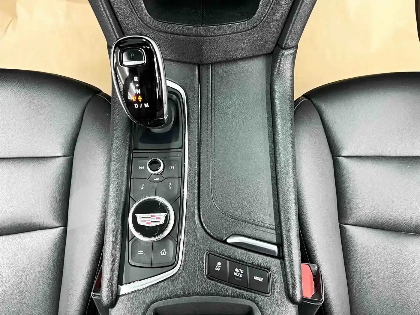 Cadillac XT5 2021 2.0T 2WD Luxury — миниатюра 16