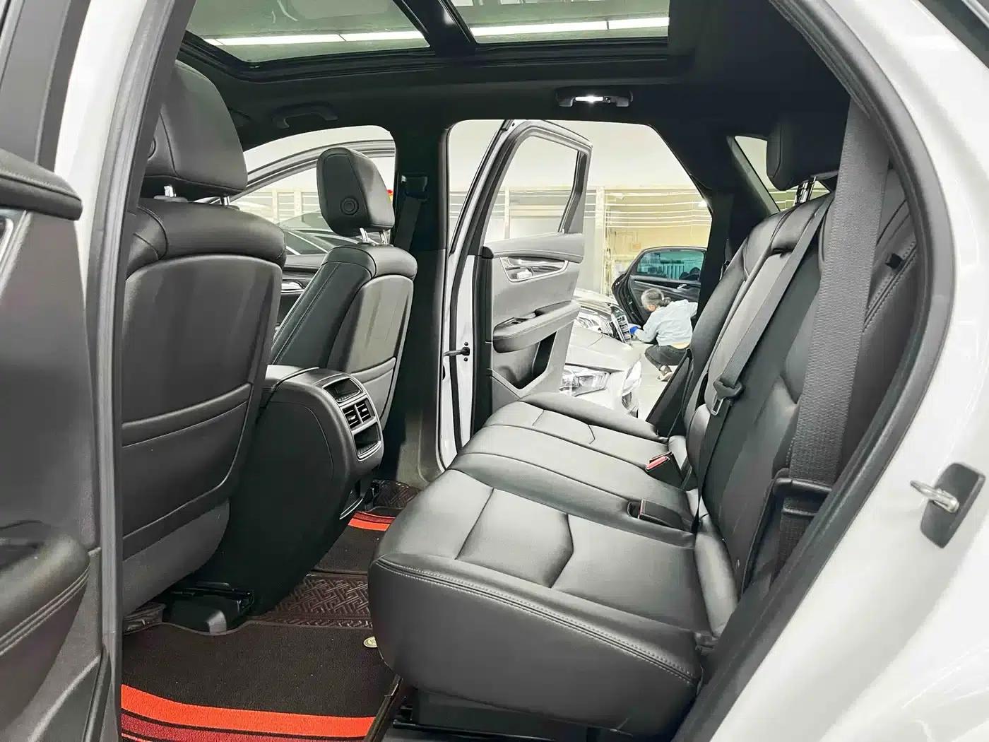 Cadillac XT5 2021 2.0T 2WD Luxury — миниатюра 8