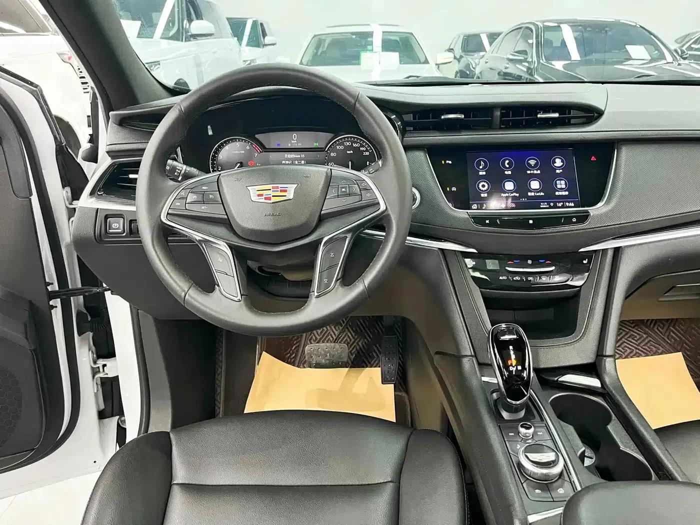 Cadillac XT5 2021 2.0T 2WD Luxury — миниатюра 10