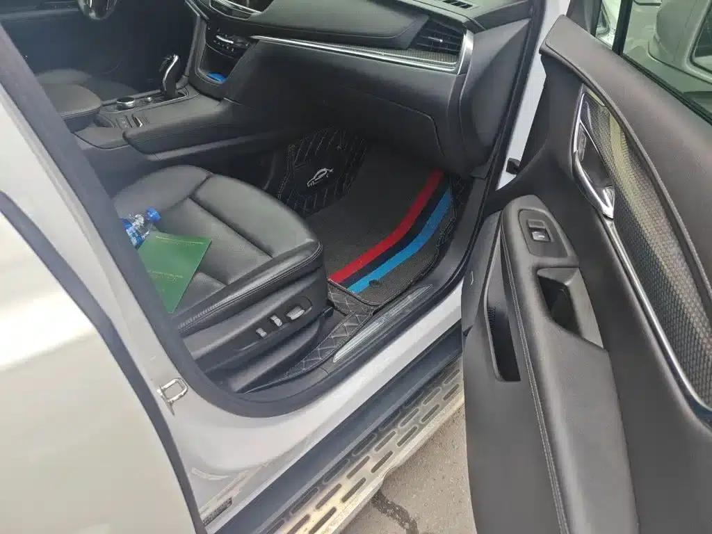 Cadillac XT5 2022 2.0T AWD Luxury (Hummingbird Edition) — миниатюра 22