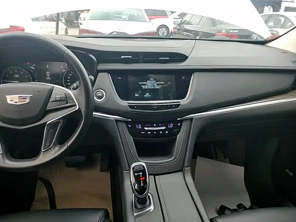 Cadillac XT5 2018 25T Luxury — миниатюра 13