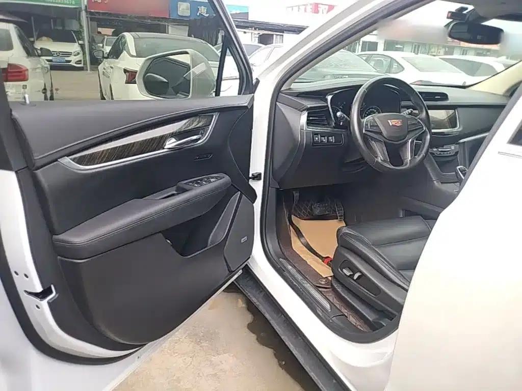 Cadillac XT5 2018 25T Luxury — миниатюра 16