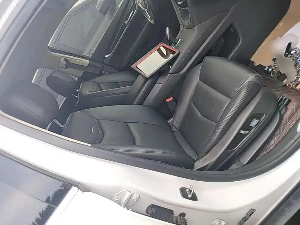 Cadillac XT5 2018 25T Luxury — миниатюра 25