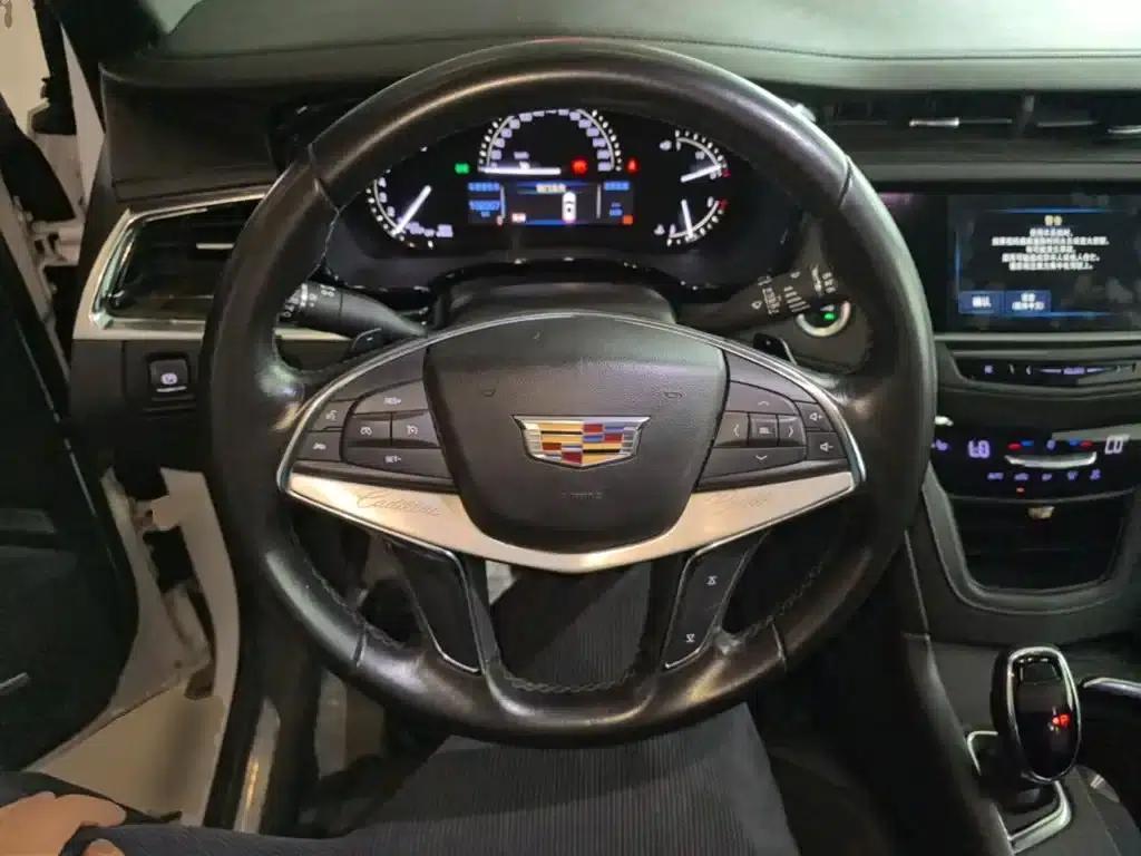Cadillac XT5 2018 28E AWD Technology Edition — миниатюра 11