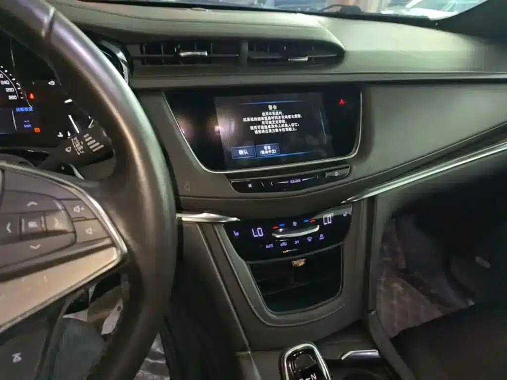 Cadillac XT5 2018 28E AWD Technology Edition — миниатюра 13