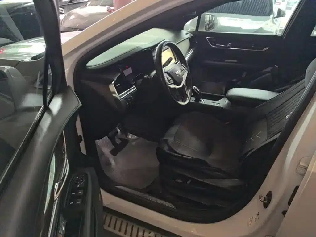 Cadillac XT5 2018 28E AWD Technology Edition — миниатюра 16
