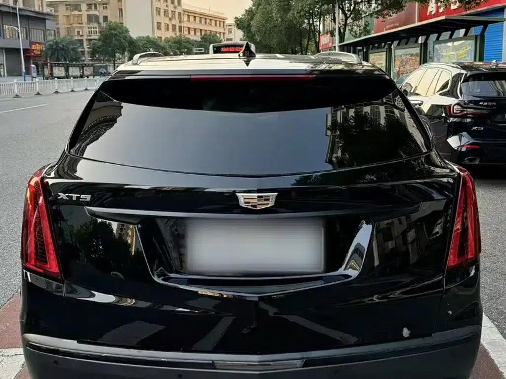 Cadillac XT5 2020 Facelift 28T Luxury — миниатюра 5