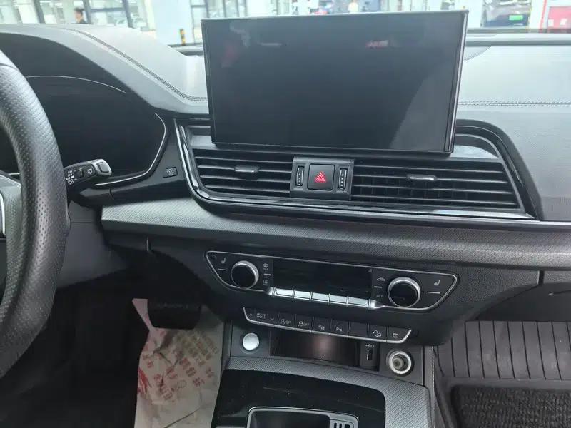 Audi Q5L 2022 Facelift 45T Luxury Elegance — миниатюра 11