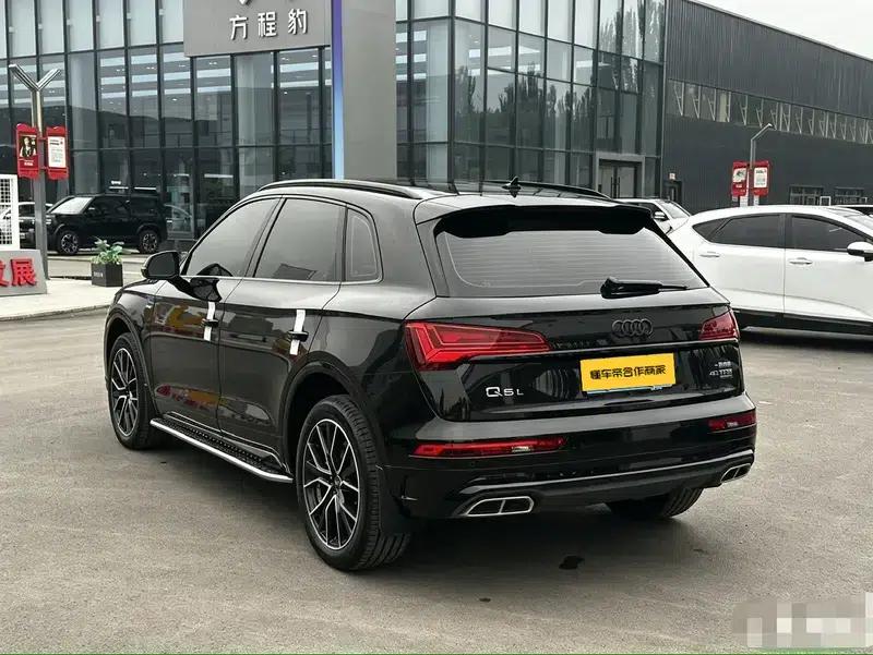 Audi Q5L 2026 quattro 45th Anniversary Edition 40TFSI Luxury Dynamic — миниатюра 4