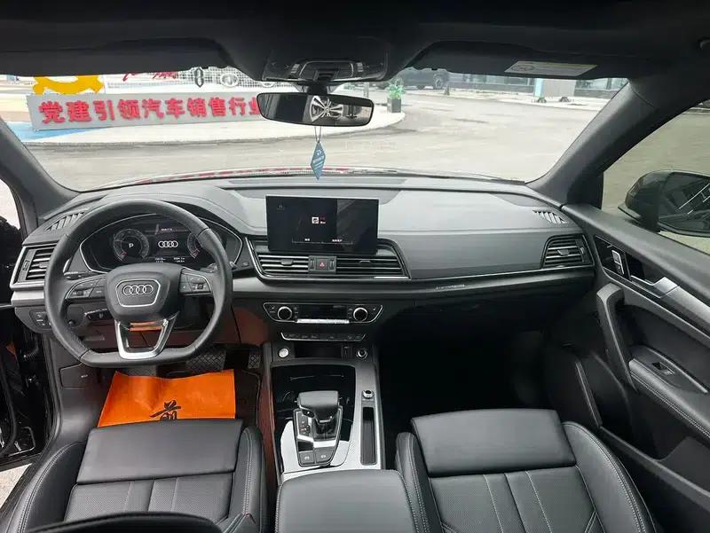 Audi Q5L 2026 quattro 45th Anniversary Edition 40TFSI Luxury Dynamic — миниатюра 7