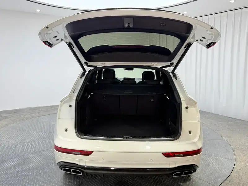 Audi Q5L 2024 40TFSI Luxury Dynamic — миниатюра 20