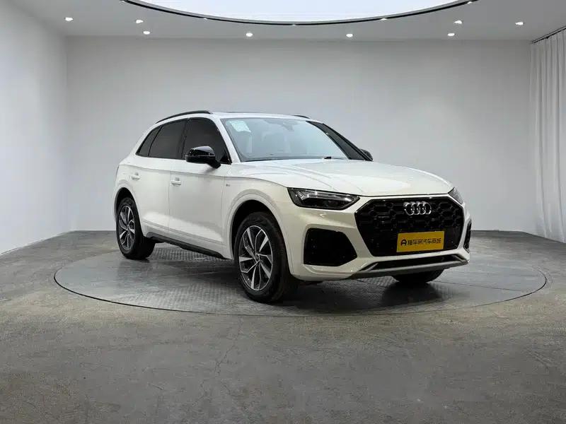 Audi Q5L 2024 40TFSI Luxury Dynamic — миниатюра 3