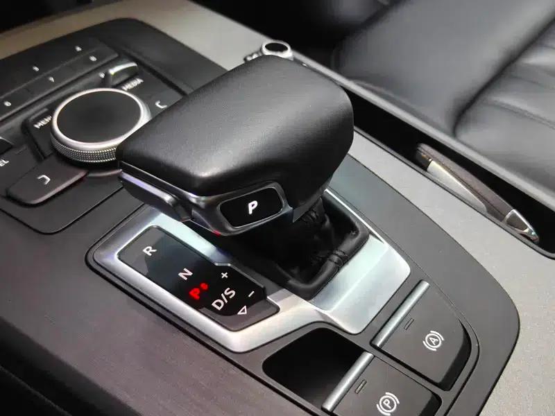 Audi Q5L 2018 40 TFSI Luxury Progressive Edition (National V Emission Standard) — миниатюра 12