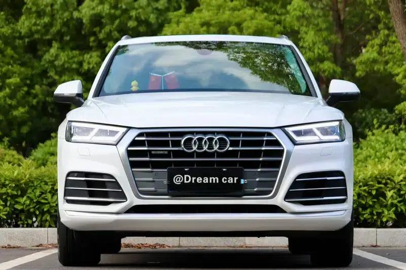 Audi Q5L 2020 40 TFSI Luxury Fashion Edition — миниатюра 2