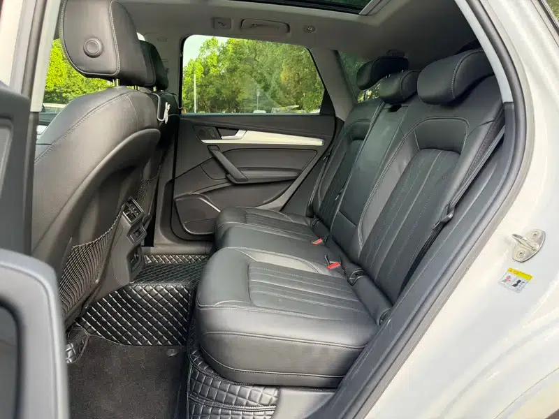 Audi Q5L 2020 40 TFSI Luxury Fashion Edition — миниатюра 19