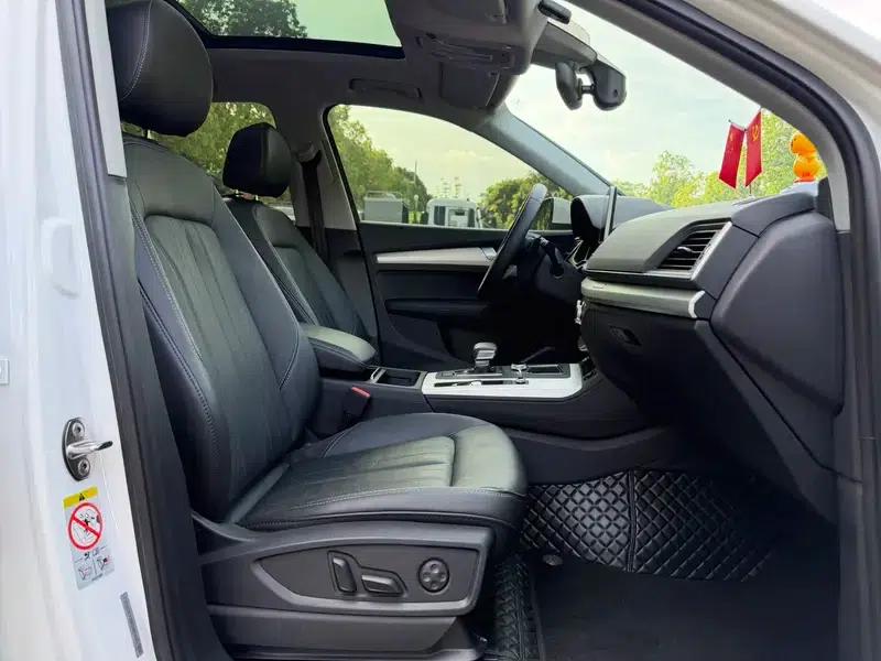 Audi Q5L 2020 40 TFSI Luxury Fashion Edition — миниатюра 23