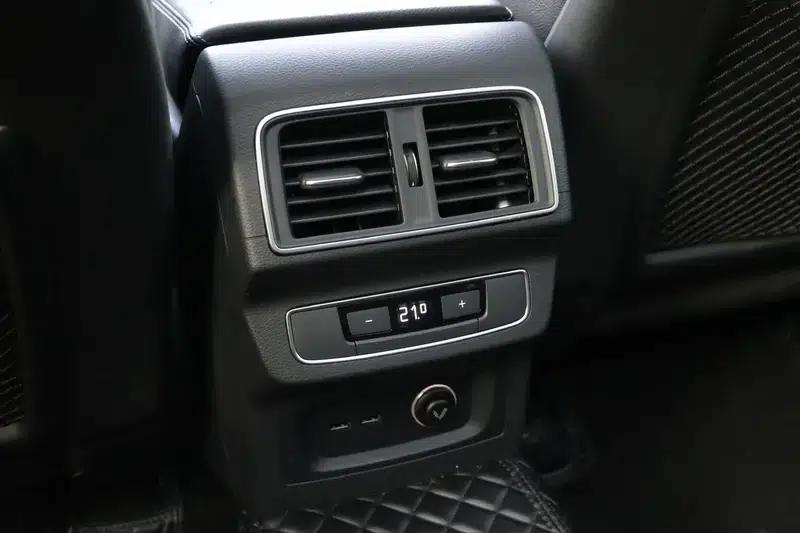 Audi Q5L 2020 40 TFSI Luxury Fashion Edition — миниатюра 10