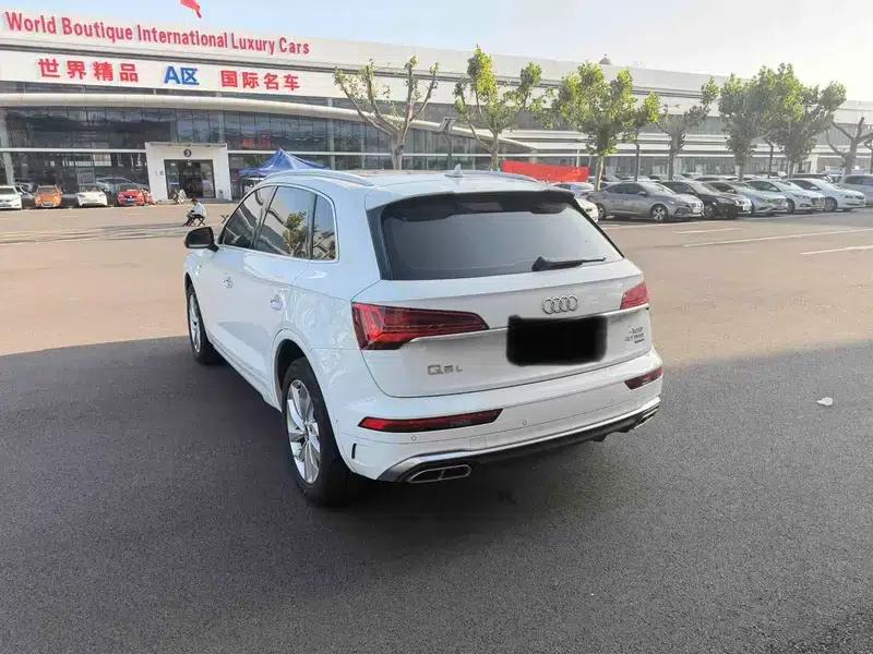 Audi Q5L 2022 40T Luxury Dynamic — миниатюра 4