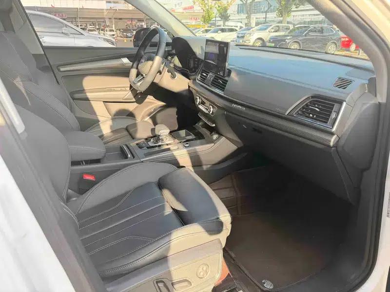 Audi Q5L 2022 40T Luxury Dynamic — миниатюра 7