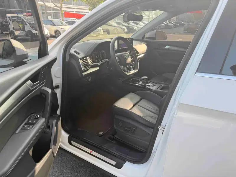 Audi Q5L 2022 40T Luxury Dynamic — миниатюра 9