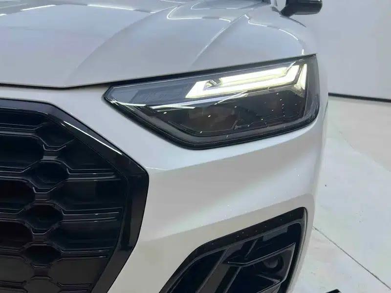 Audi Q5L 2022 40T Luxury Dynamic — миниатюра 4