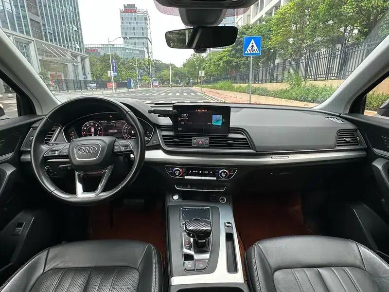 Audi Q5L 2020 40 TFSI Luxury Fashion Edition — миниатюра 11
