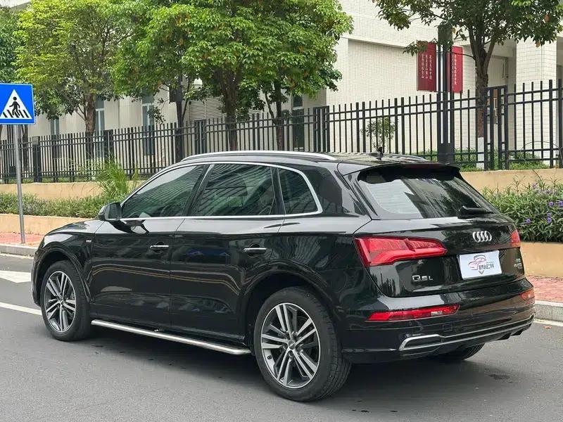 Audi Q5L 2020 40 TFSI Luxury Fashion Edition — миниатюра 4