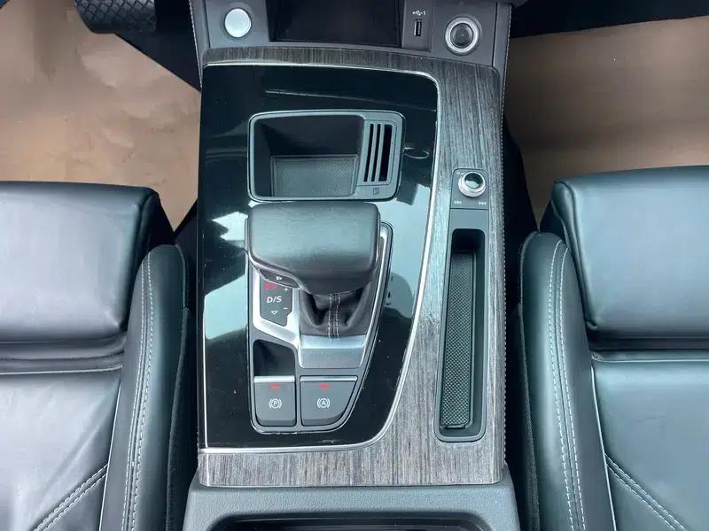 Audi Q5L 2021 45 TFSI Premium Dynamic Edition — миниатюра 22