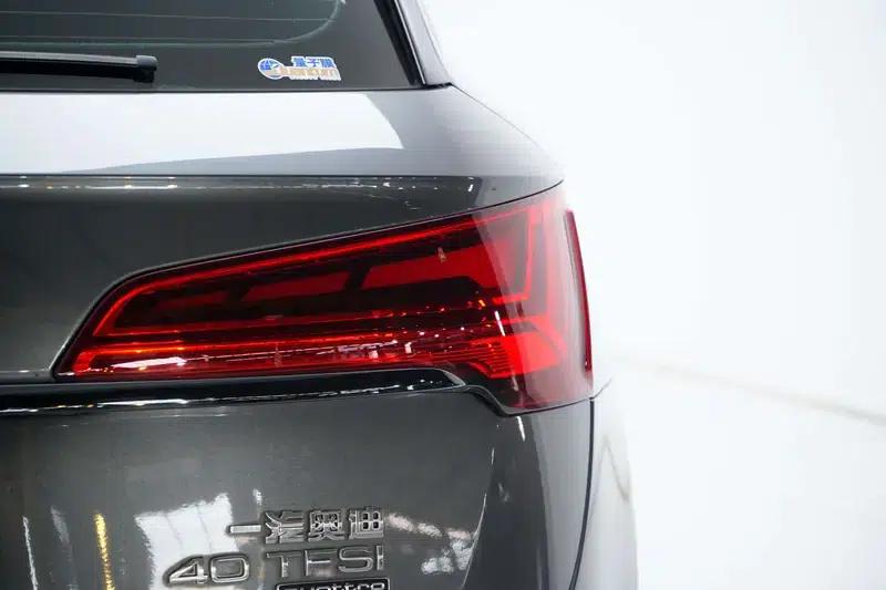 Audi Q5L 2022 40T Luxury Dynamic — миниатюра 19