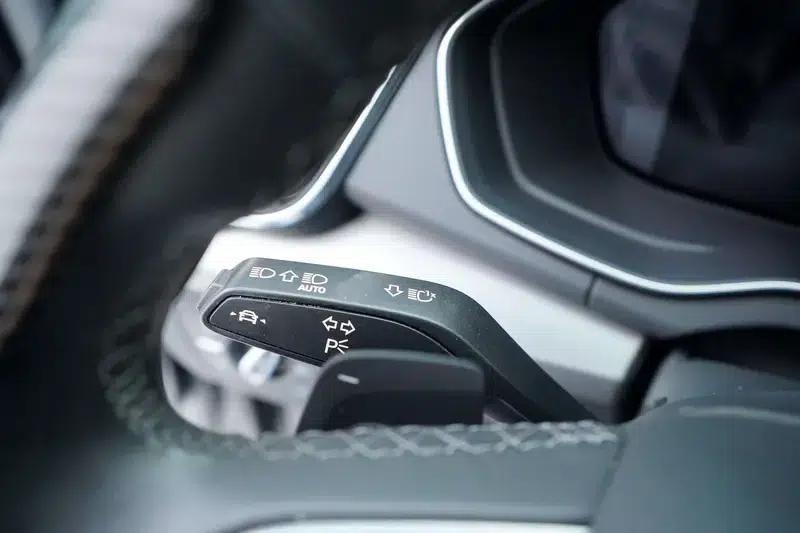 Audi Q5L 2022 40T Luxury Dynamic — миниатюра 25
