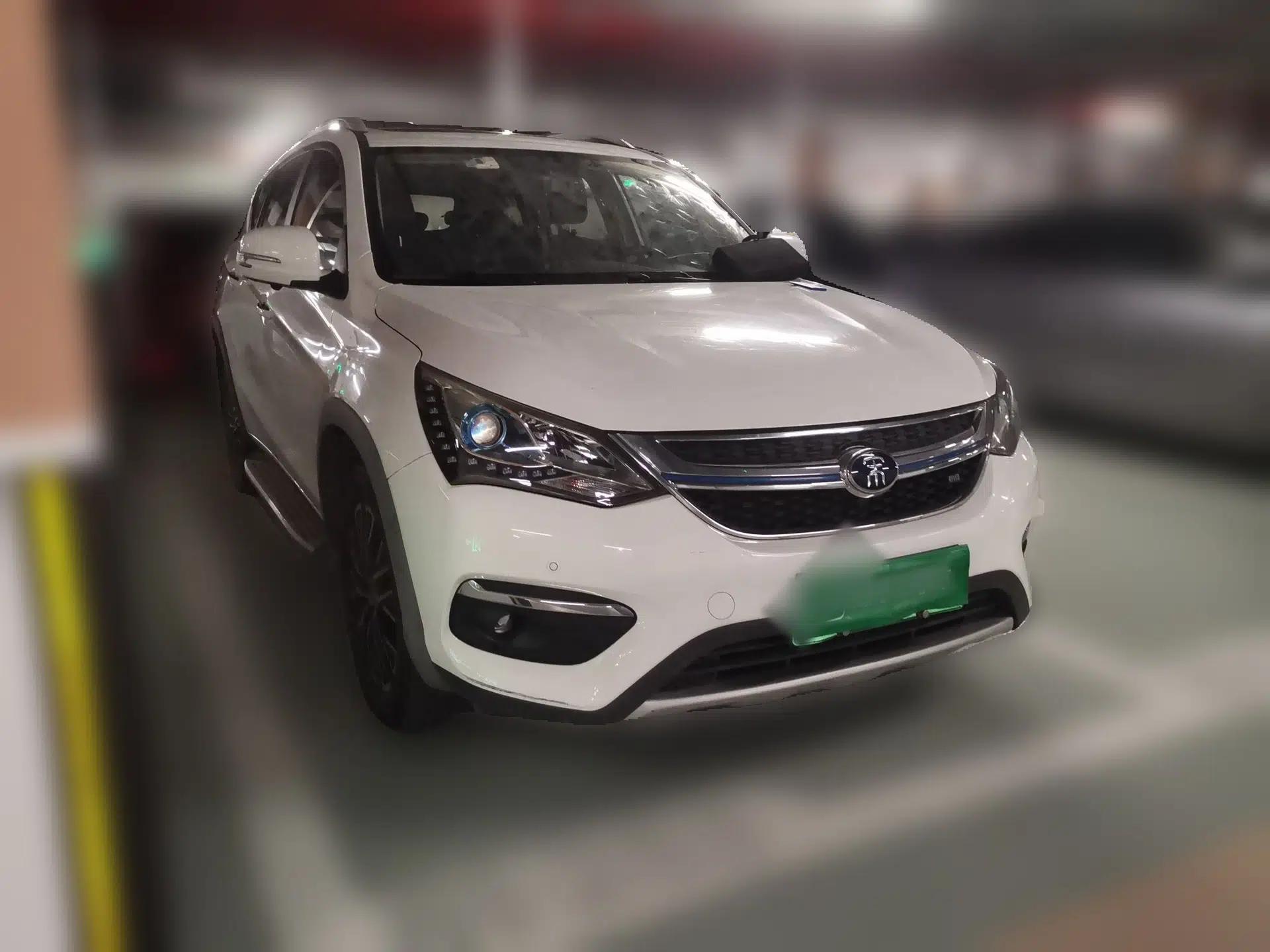 BYD Song New Energy 2017 Song DM 1.5TID All-Wheel Drive Luxury Model — миниатюра 3