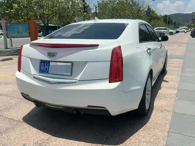 2016 Cadillac ATS-L 25T Comfort — миниатюра 4