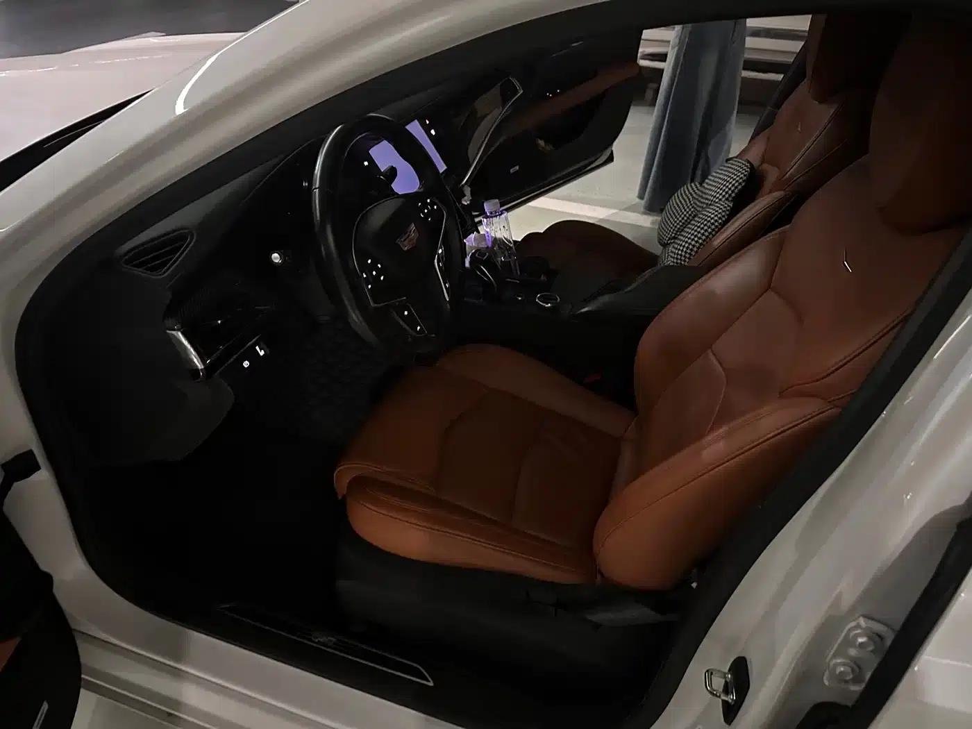 2019 Cadillac CT6 28T Luxury — миниатюра 7
